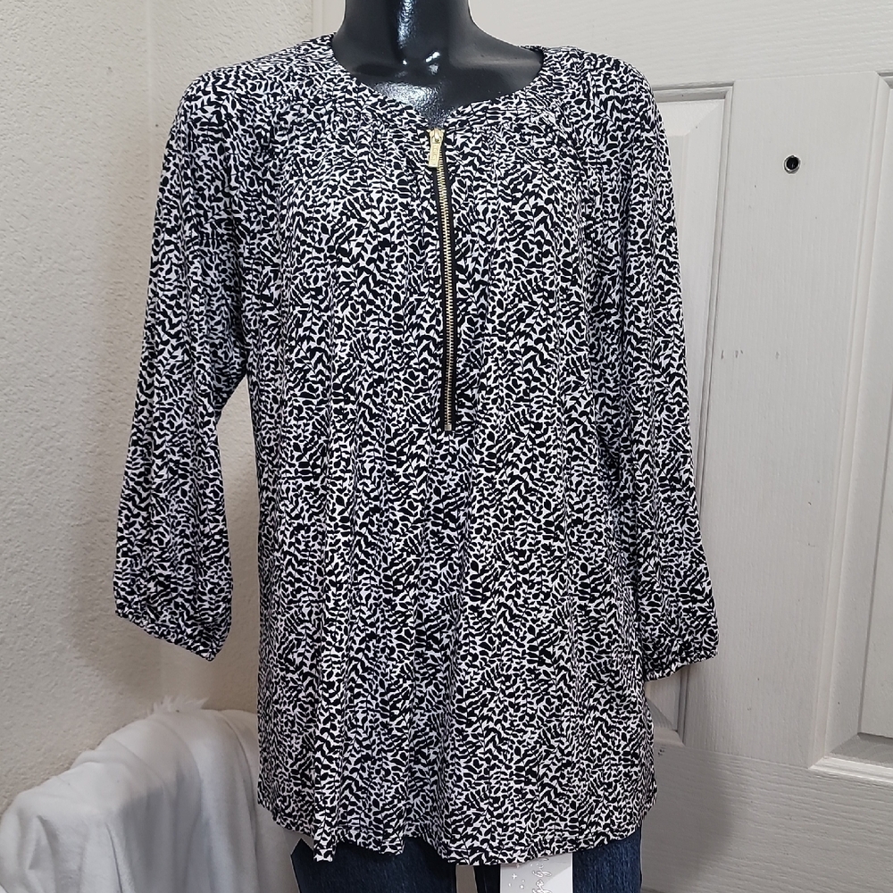 Michael Kors Women's Black and White Patterned Top